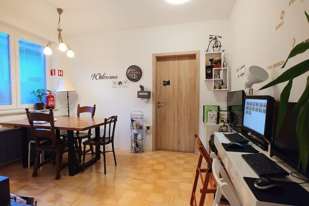 Goodlebang, 3 Bed Room Apartment, Center Ljubljana Luaran gambar