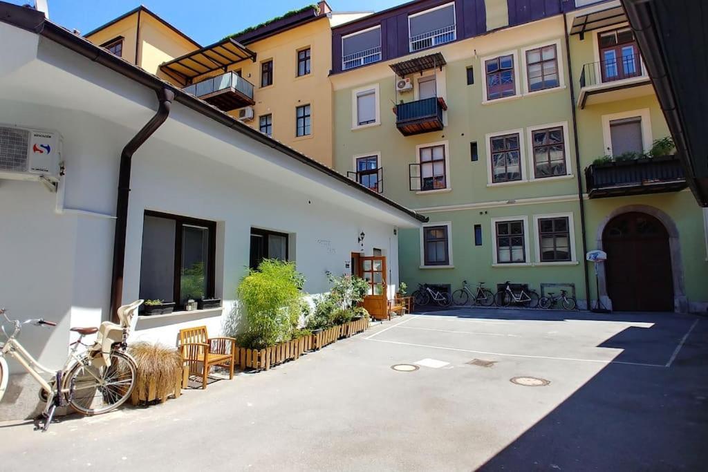 Goodlebang, 3 Bed Room Apartment, Center Ljubljana Luaran gambar