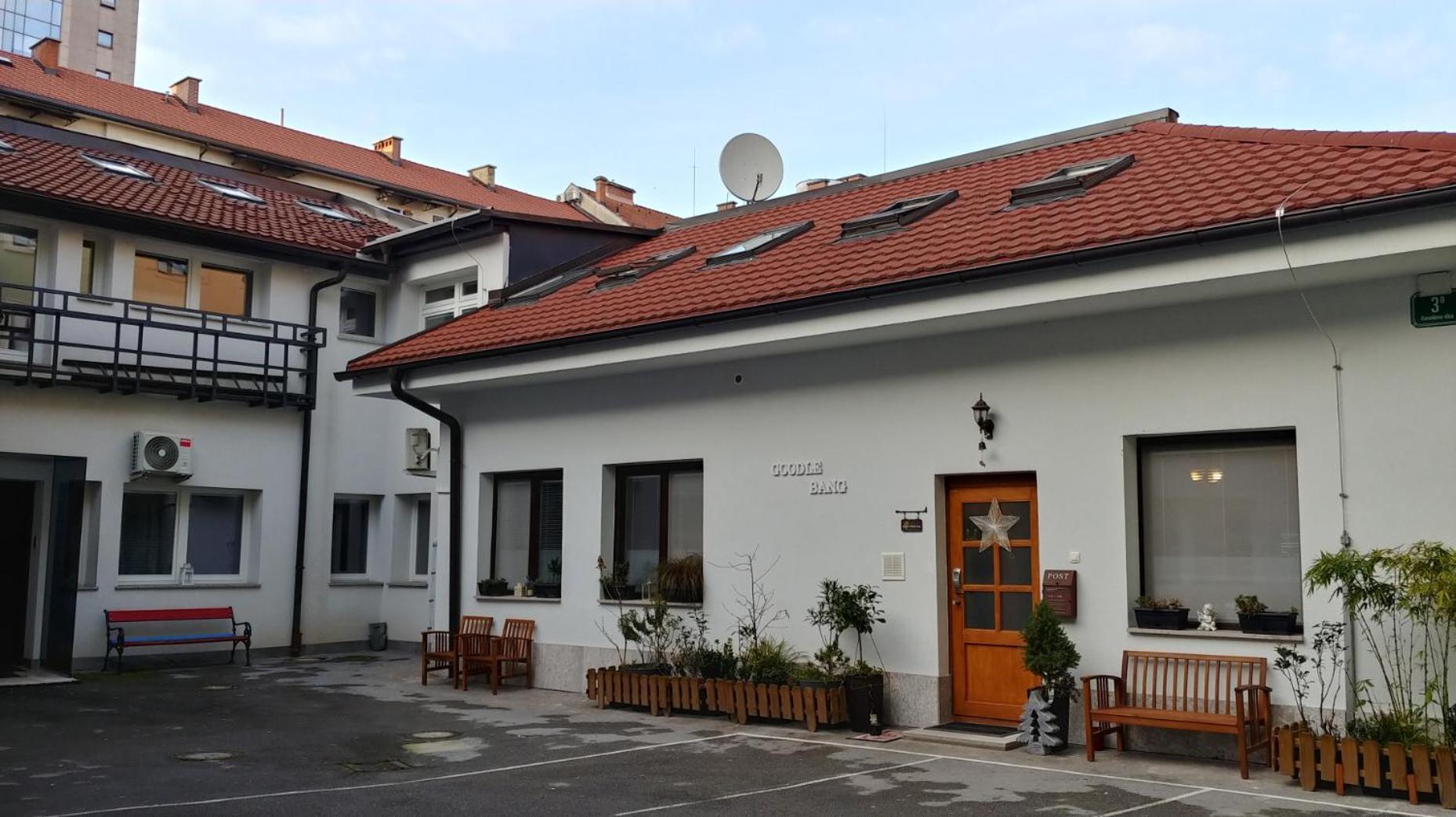 Goodlebang, 3 Bed Room Apartment, Center Ljubljana Luaran gambar
